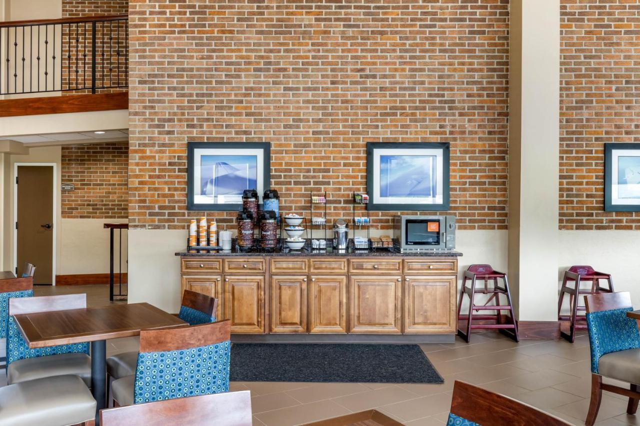 Comfort Inn Warner Robins - Robins Air Force Base Area מראה חיצוני תמונה